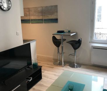 Location Appartement 2 pièces 26m² - Photo 2