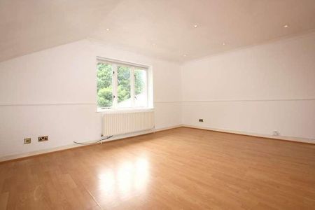 Langham Court, Holmbrook Drive, Hendon, NW4 - Photo 3