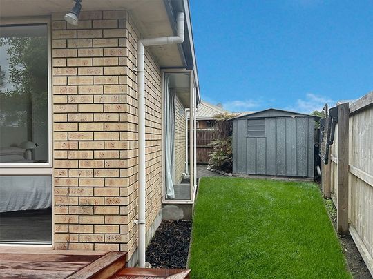 39B Nicholls St | $625 weekly - Photo 1