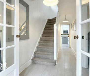 4 bedroom detached house to rent - Photo 5