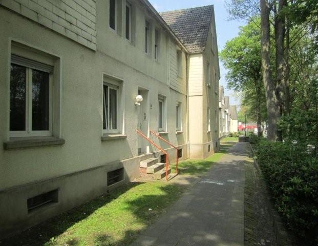 3 Zimmer Wohnung in Bochum Hiltrop / Wohnberechtigungsschein erforderlich - Photo 1