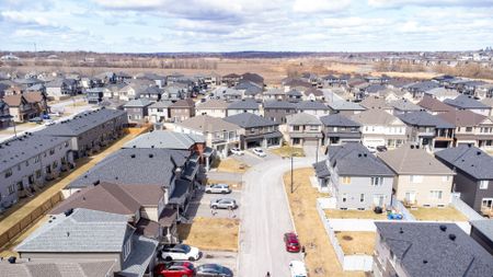 For Lease - 1013 Parabolica Way, Kanata, Ontario - Photo 4