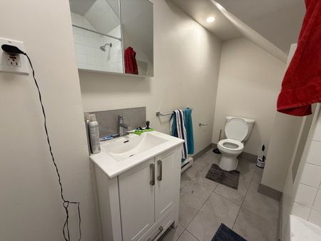 412 Av. Dunn - Photo 4