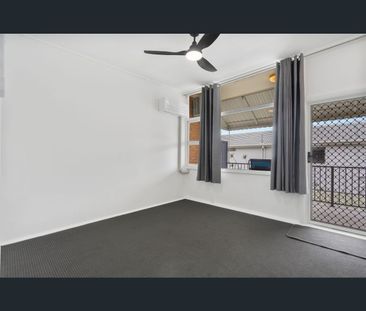 3/38 Sunbrite Avenue, Mermaid Beach, Qld 4218 - Photo 3