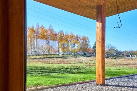 Pronájem rodinného domu 296 m², Horní Lomnice, Kunice - Fotografie 3