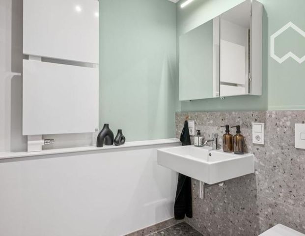 Exklusives Design-Appartement voll möbliert MAXVORSTADT - Photo 1