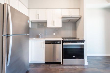 For Lease - 15 Queen Street Unit# 1503, Hamilton, Ontario - Photo 3