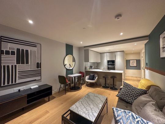 1 Bed Flat, Hampton Tower Sqp, E14 - Photo 1