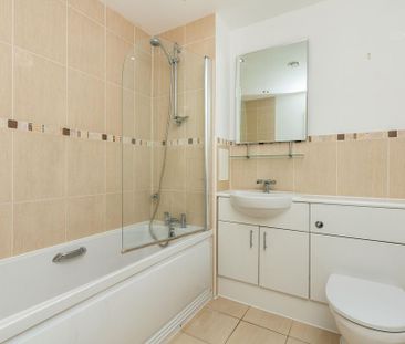 2 bedroom flat to rent - Photo 5