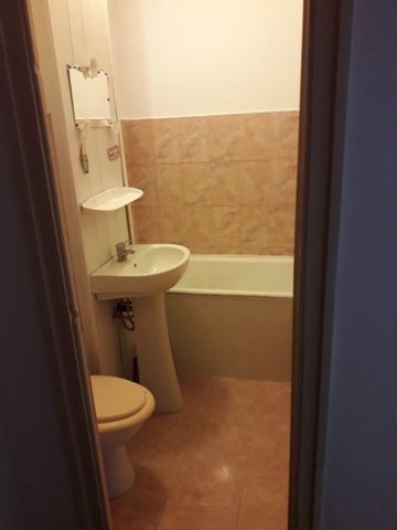 Garsoniera confort 1 Zona Burdujeni - Spital Bethesda - Photo 4