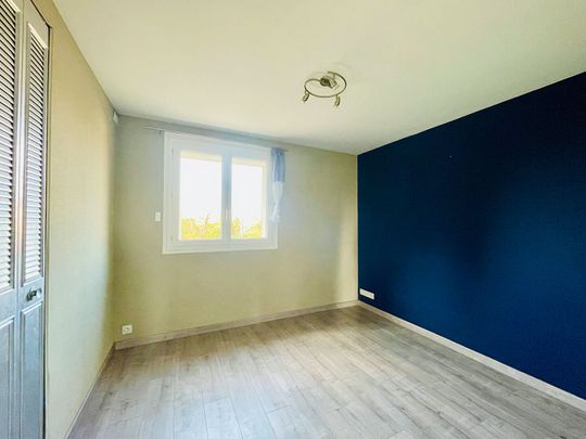 Location Appartement 4 pièces 62m² ROANNE 42300 - Photo 1