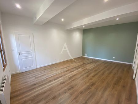 Location Appartement 2 pièces 52m² - Photo 5