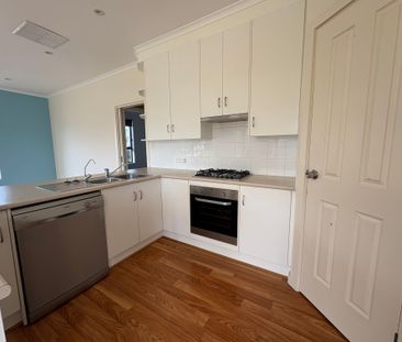 Laidback Living on Laffer Avenue! - Photo 5