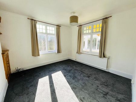 3 bedroom detached house to rent - Photo 3