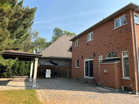 For Lease - 253 Harold Avenue, Whitchurch-Stouffville, Ontario - Photo 2