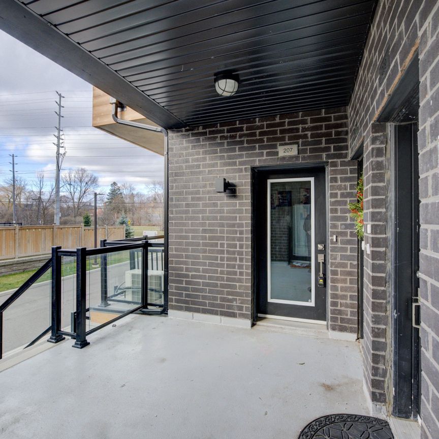 For Lease - 1165 Journeyman Lane Unit# 207, Mississauga, Ontario - Photo 1