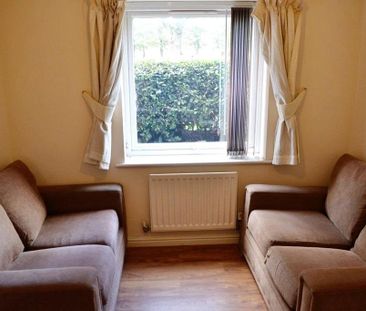 4 bedroom house to rent - Photo 1