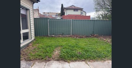 Little gem 3 bedroom house in east brunswick - Photo 5