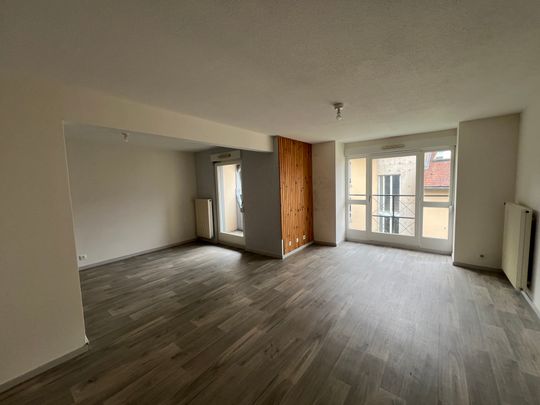 Location - Appartement T4 - 80 m² - Baume-les-Dames - Photo 1