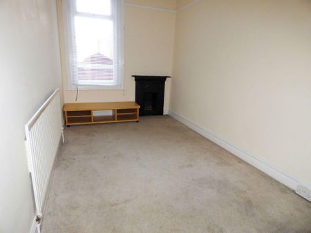 2 bed ground floor flat to rent in NE30 - Photo 3