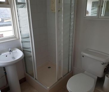 2 bedroom semi-detached house to rent - Photo 4