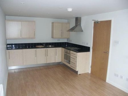 2 bedroom apartment to rent - Photo 4