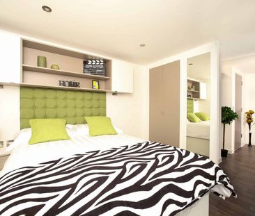 Standard Studio Penthouse Sixth Floor - Photo 1