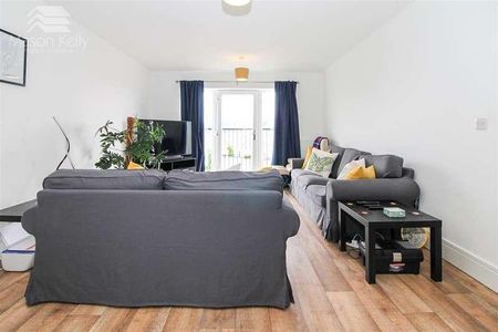 Rowditch Furlong, Redhouse Park, Milton Keynes, MK14 - Photo 2