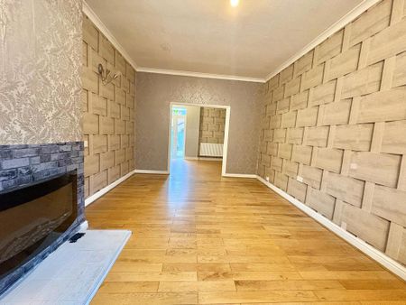 3 bedroom terraced house to rent - Photo 5