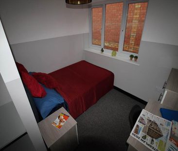 4 bedroom house share to rent - Photo 3