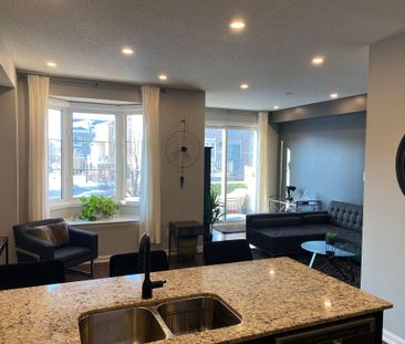 For Lease - 165 Hampshire Way Unit# 123, Milton, Ontario - Photo 3