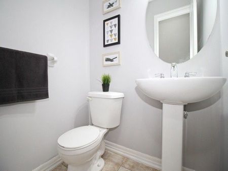 For Lease - 38 Whitmer Street, Milton, Ontario - Photo 3