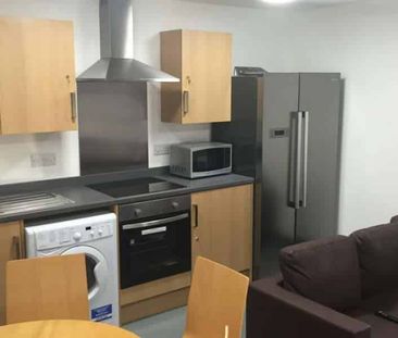 Two Bedroom Apartment - Photo 6