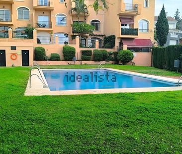 Alquiler de chalet adosado en Calle Cuarzo - Photo 3