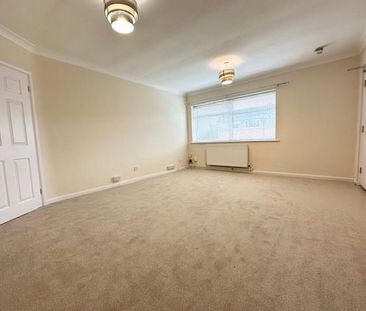 2 bedroom flat to rent - Photo 6