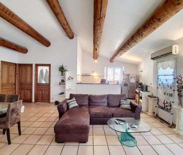 Cabannes : Appartement T3 73 m² avec garage, - Photo 2