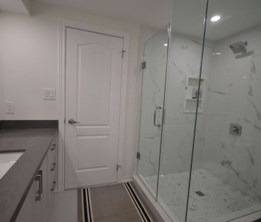 For Lease - 28 Sutcliffe Drive, Whitby, Ontario - Photo 6