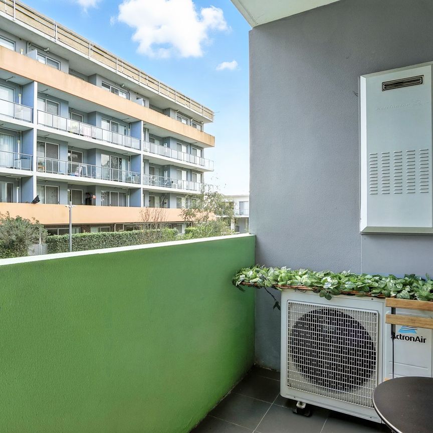 105/8D Myrtle Street - Photo 1