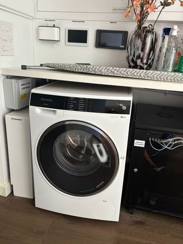 2 Bed Flat, Carnation Way, SW8 - Photo 5