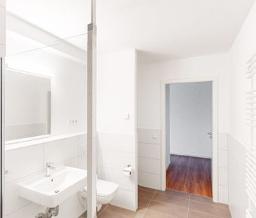 Moderne 2-Zimmer-Wohnung mit Balkon und EBK - Photo 3