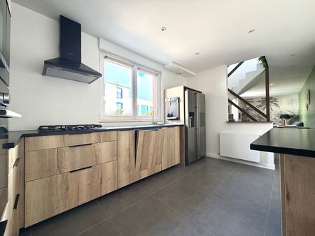 Location Maison 3 pièces 79m² BREST 29200 - Photo 5