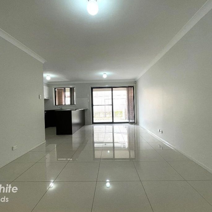 Spacious Family Duplex - Photo 1