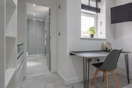 6 bedroom house to rent - Photo 5