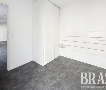Location Appartement 2 pièces 46m² LES SABLES D OLONNE 85100 - Photo 1