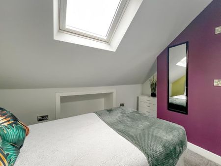 1 bedroom in a house share to rent - Photo 4