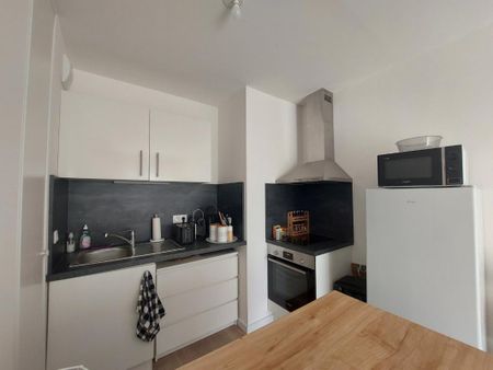 Location Appartement 2 pièces 41m² BIHOREL 76420 - Photo 5