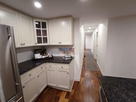 For Lease - 4364 Homewood Avenue, Niagara Falls, Ontario - Photo 4