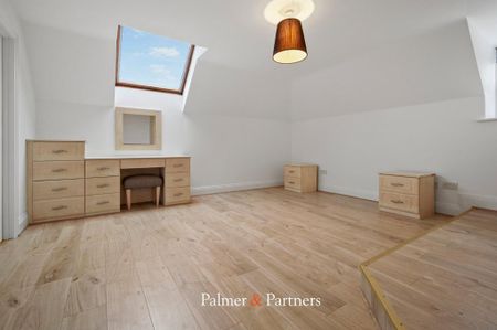 3 bedroom penthouse to rent - Photo 3