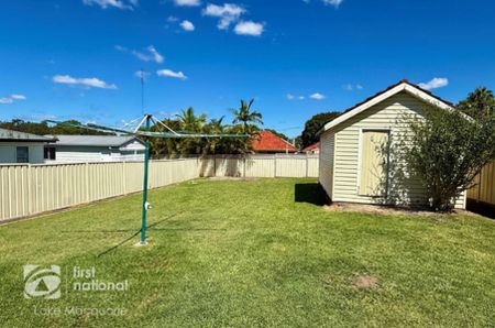 Freshly Renovated & Lawn maintenance included - Photo 4