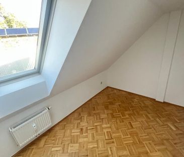 Jung Modern außergewöhnlich! Herrliche Maisonettewohnung mit Parkpl... - Photo 1